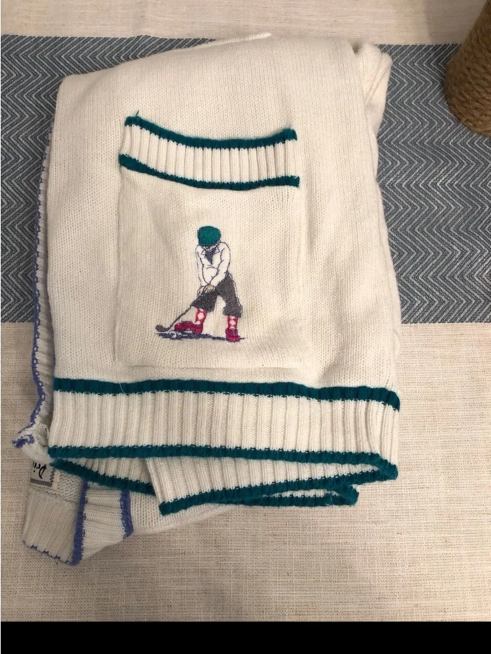 Vintage Pringle of Scotland Golf Cardigan Small - Picture 9 of 9